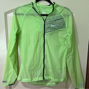 NIKE Impossibly Light Reflective Running Jacket Volt Lime Women’s Size Small